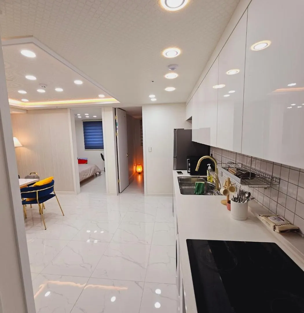 Villa Seoul Hwaogok Large Three Bedroom - 10Mins To Gimpo Airport