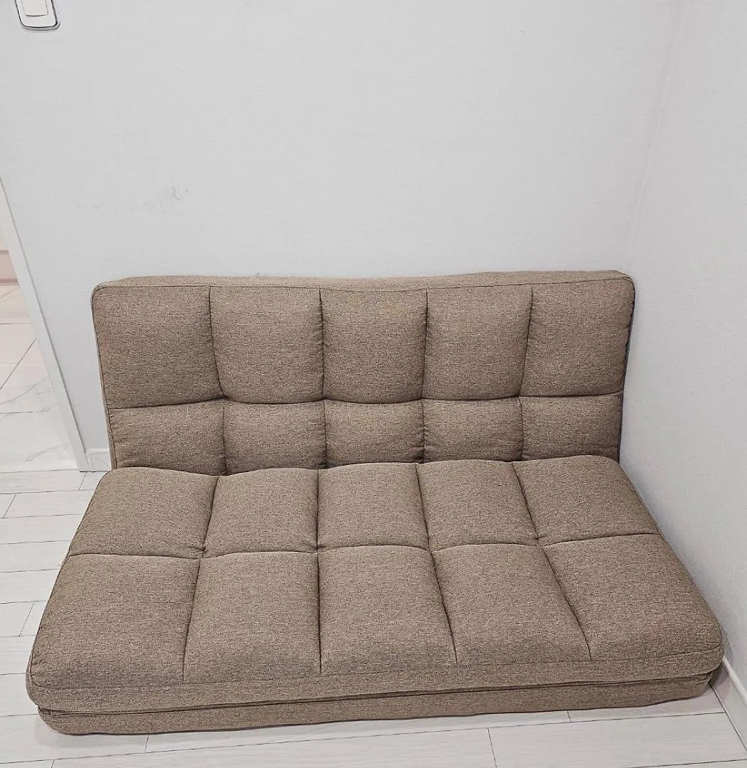 Seoul Hwaogok Large Three Bedroom - 10Mins To Gimpo Airport South Korea