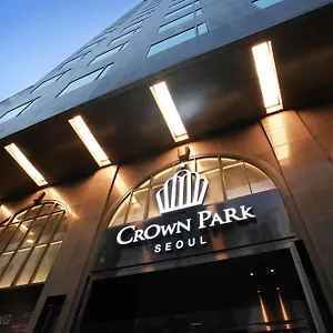 Crown Park Myeongdong סיאול